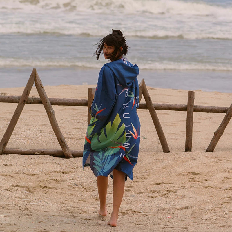 Poncho Surf Tropical
